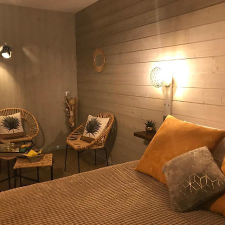 L'Honfleuraise Bed & Breakfast ภายนอก รูปภาพ