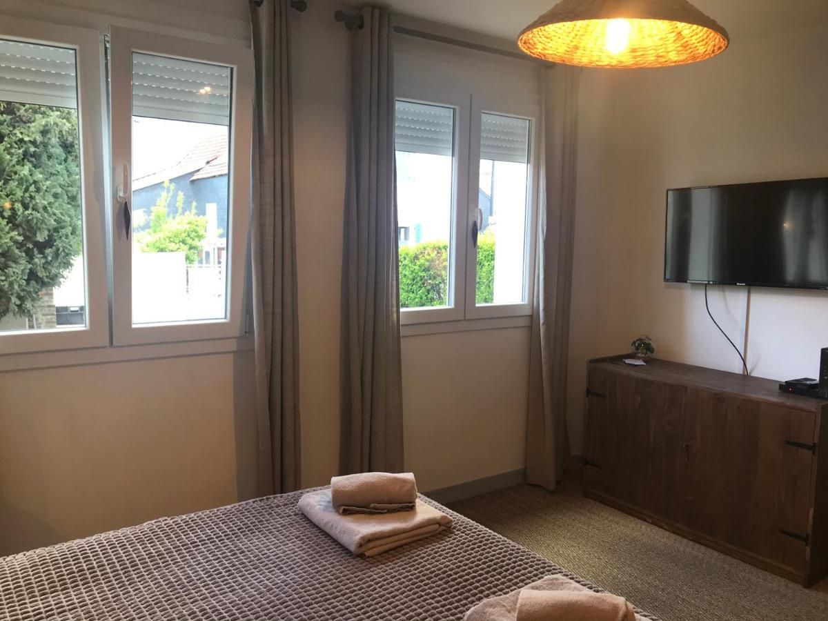 L'Honfleuraise Bed & Breakfast ภายนอก รูปภาพ